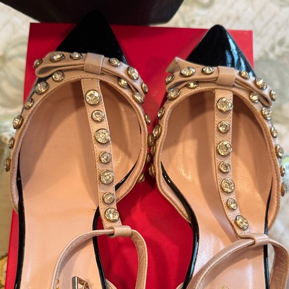 Kate Spade Black and Tan Studded Heels - Picture 8 of 8